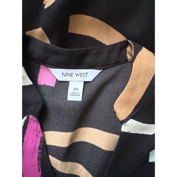 Nine West XS Black & Multicolor Abstract Print Sleeveless Button-Down Drop-Waist - Picture 4 of 4